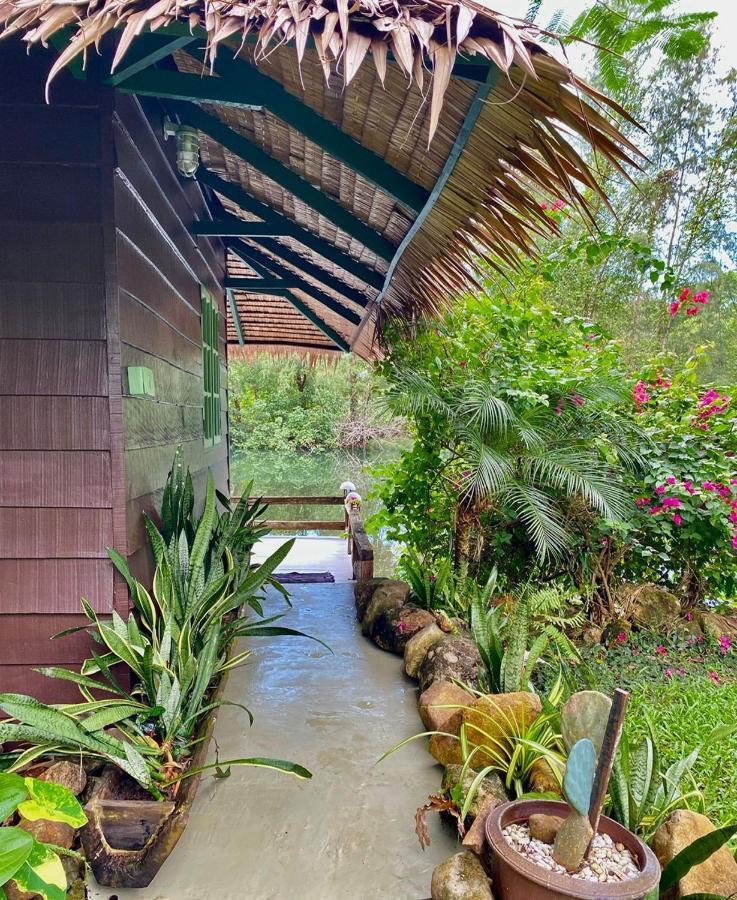 Maddekehaoo Eco Mansion Bed & Breakfast Koh Chang Exterior photo